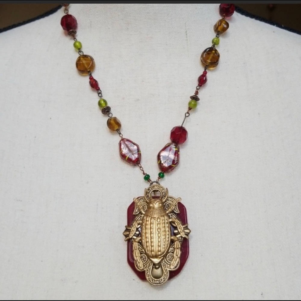 NWT Egyptian Scarab Necklace